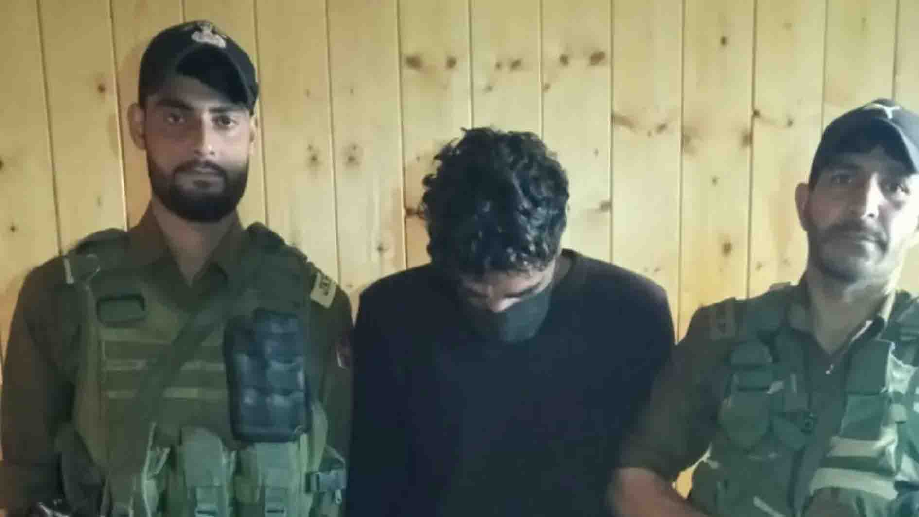 anantnag-police-action-five-persons-charas-recovery